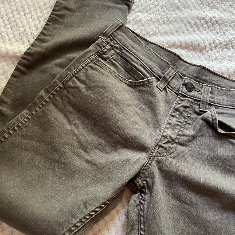 LEVIS !! 🤍🤍 - Picture 5 of 5